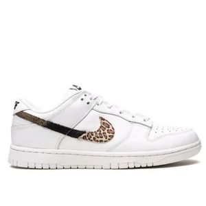 NIKE dunk low SE sneakers